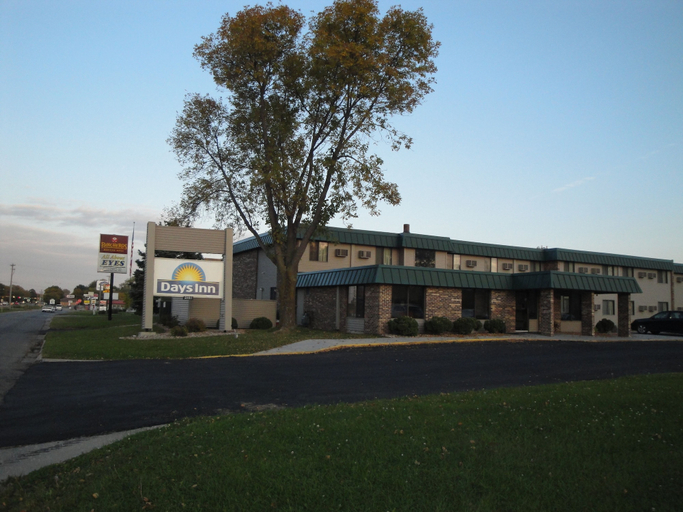 Exterior & Views 2, Days Inn by Wyndham Mason City, Cerro Gordo