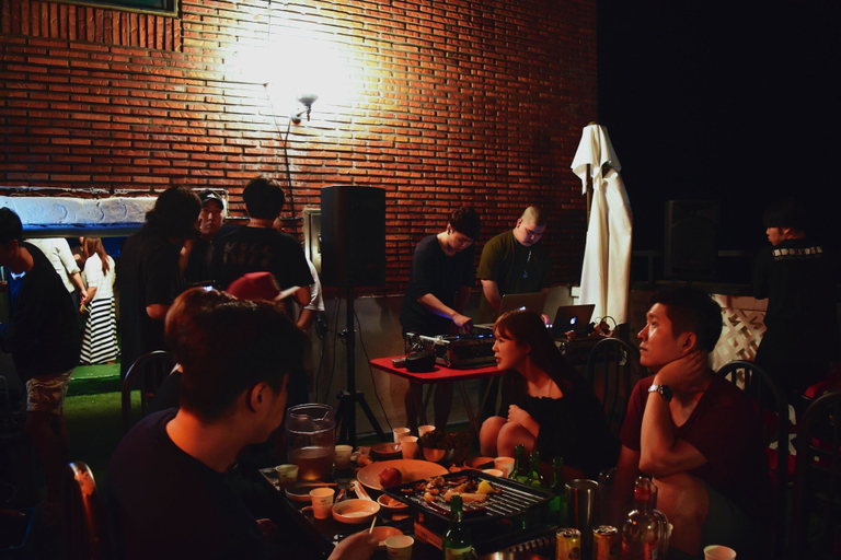 Food & Drinks