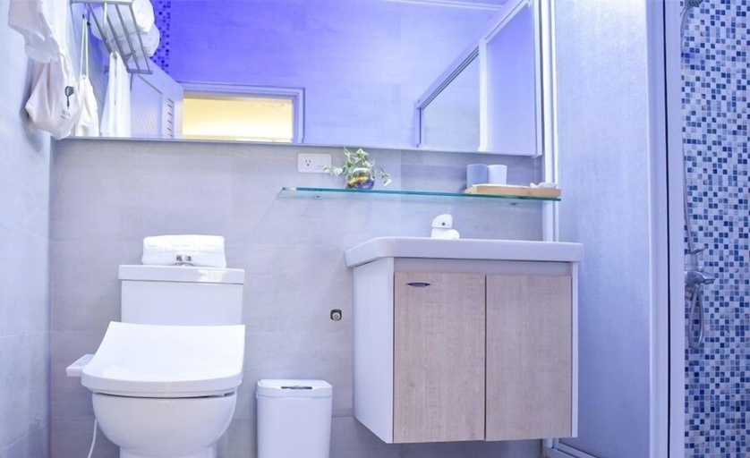 Bathroom 3, LONG LIFE B&B, Taitung