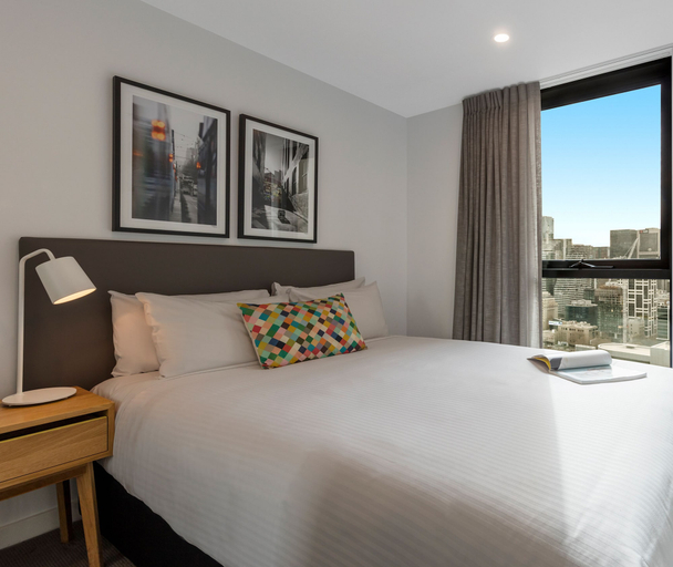 Bedroom 3, Oaks Melbourne Southbank Suites, Melbourne