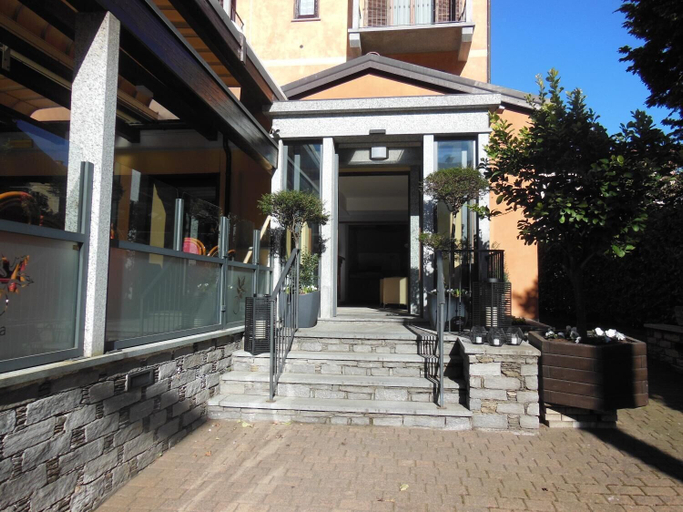 Exterior & Views 2, Hotel Giardino, Verbano-Cusio-Ossola