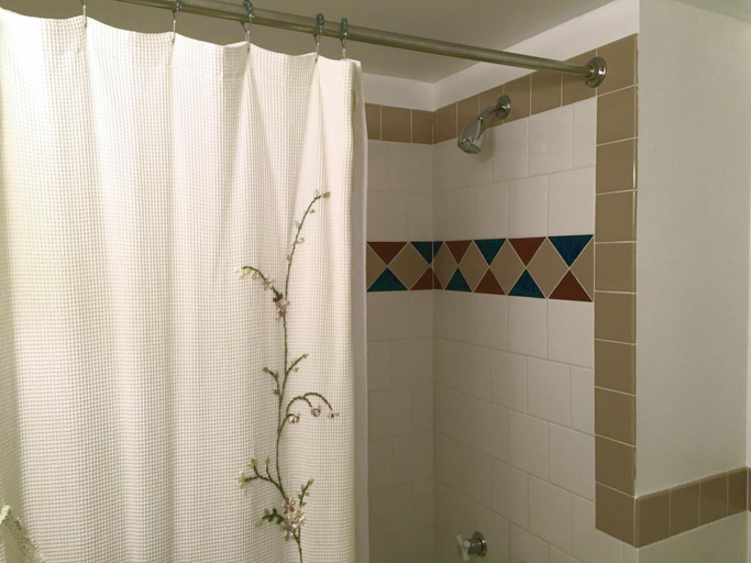 Bathroom 4, Boulder Dam Hotel, Clark