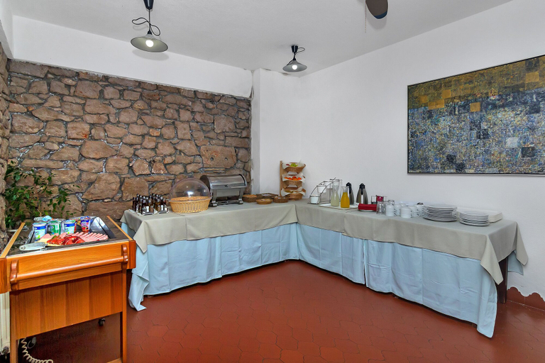Food & Drinks 5, Apartments Ruzica, Jelsa