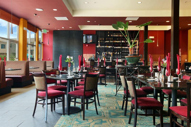 Food & Drinks 5, DoubleTree by Hilton Napa Valley - American Canyon, Napa