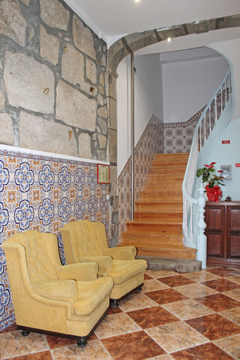 Others 5, Grande Oceano Guest House, Porto