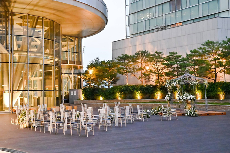 Exterior & Views 2, Courtyard by Marriott Seoul Times Square, Yeongdeungpo