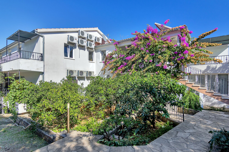 Exterior & Views 2, Apartments Ruzica, Jelsa