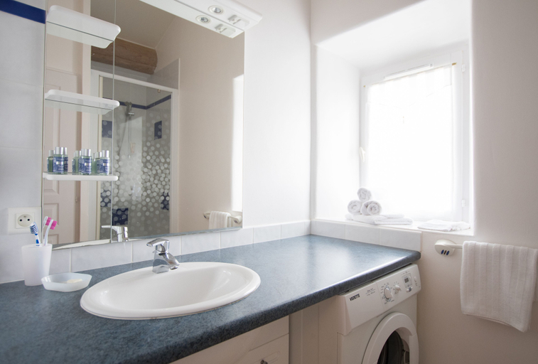 Bathroom, La Bastide des Bourguets, Vaucluse