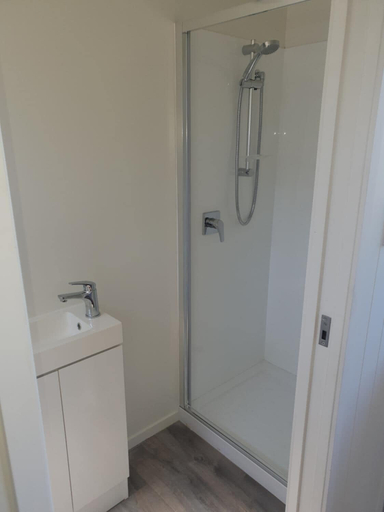 Bathroom, Wild Days Accommodation, Auckland