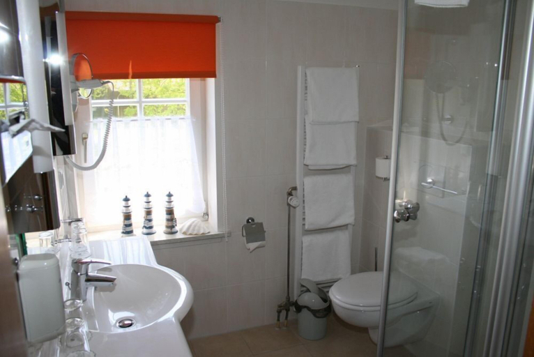 Bathroom, Ferienwohnung Teichblick, Heidekreis