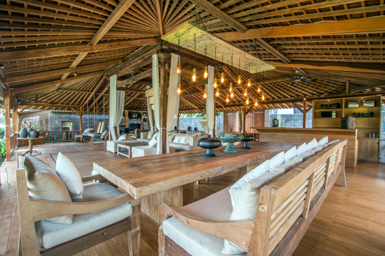 Food & Drinks 5, Villa Sylvia, Badung