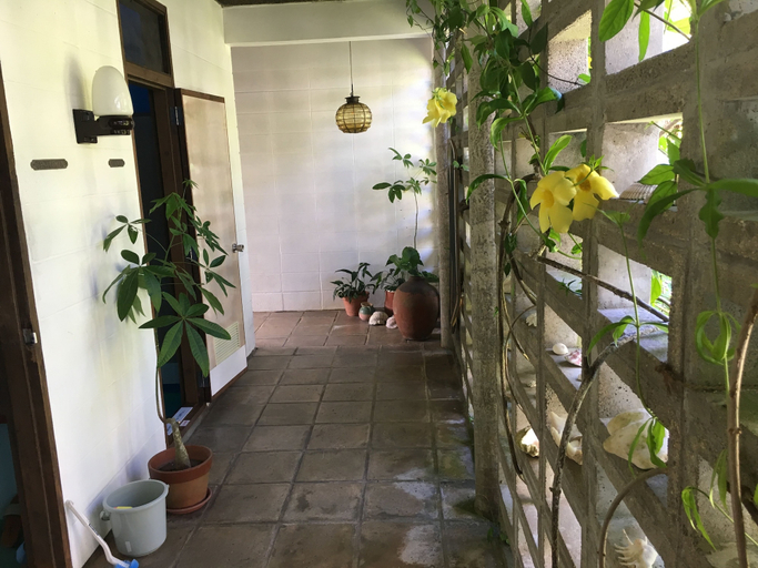 Others 5, Pension Iriomote, Taketomi
