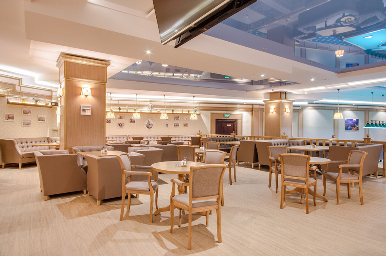 Food & Drinks 5, Prince Park Hotel, South-Western