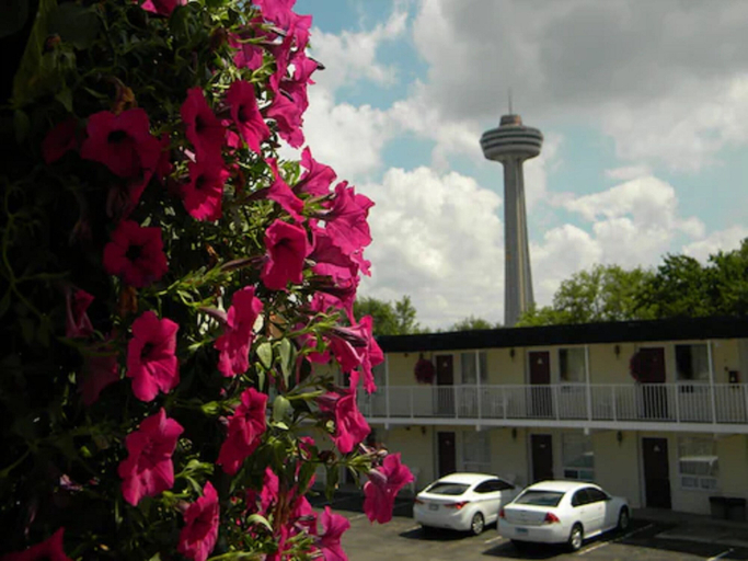 Exterior & Views 2, Fairway Inn by the Falls, Niagara