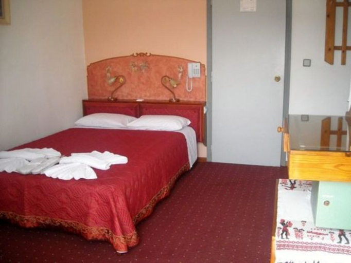 Bedroom 5, Sun City, Crete