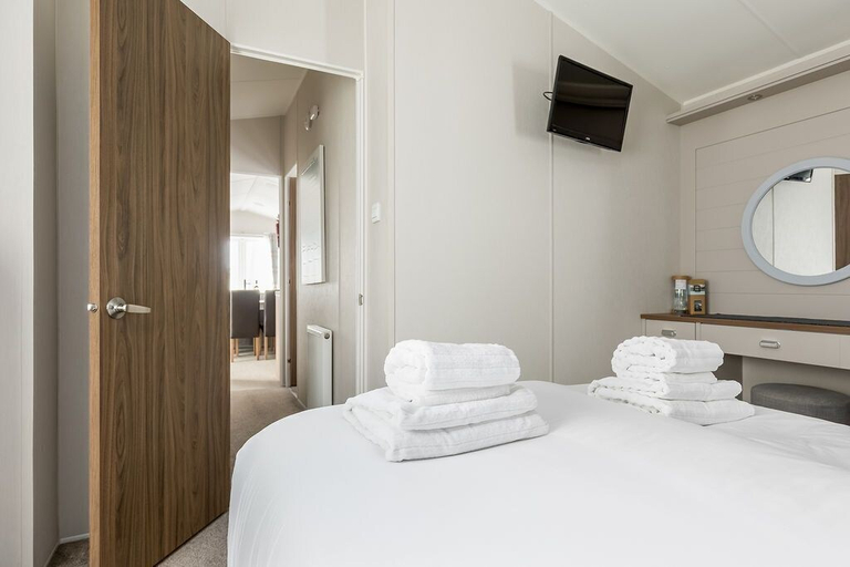 Bedroom 3, Summer by the Harbour, Poole