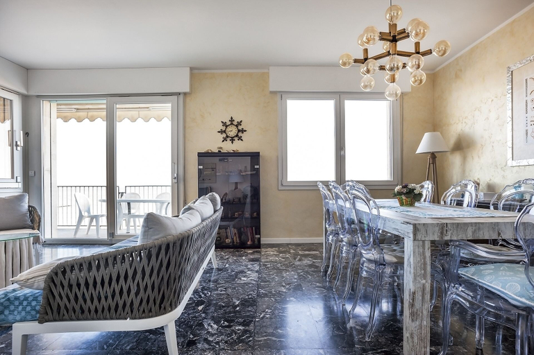 Living area 2, Helvezia, Venezia