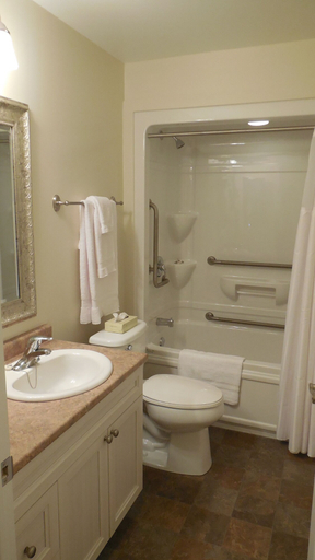 Bathroom 4, Balsam Suites Boutique Inn & Residence, Cochrane