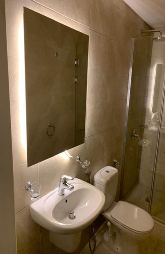 Bathroom 4, Miramar Downtown hotel, Qasr an-Nil