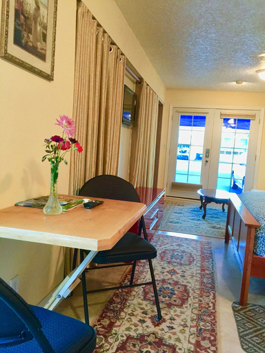 Others 5, Lilyspring PDX Vacation Apartments, Clark