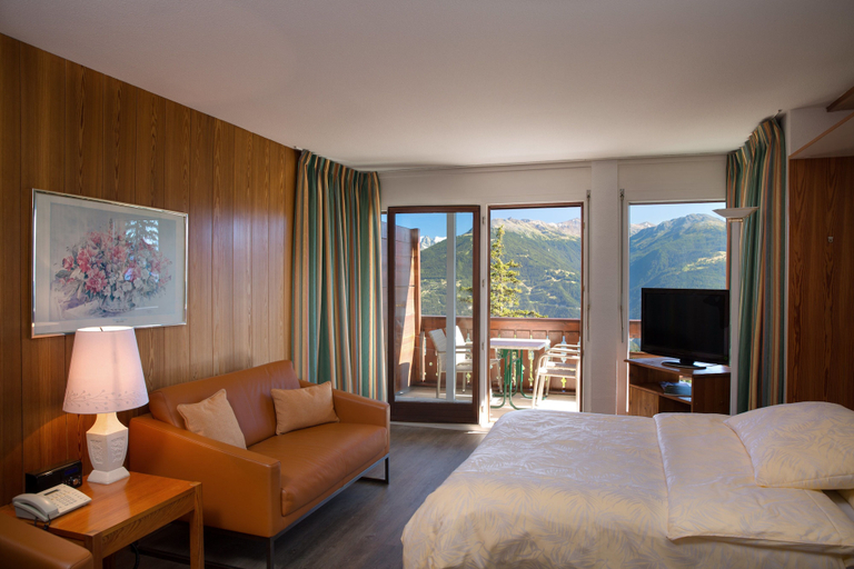Bedroom 4, Aparthotel Helvetia Intergolf, Sierre