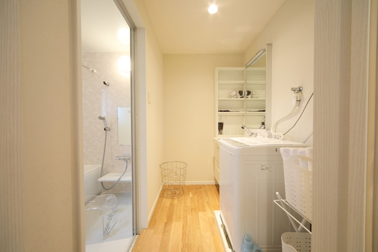 Bathroom 3, Sangendou, Kyoto