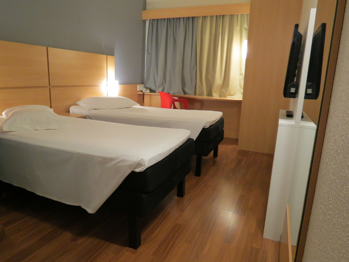 Bedroom 4, ibis Joinville, Joinvile