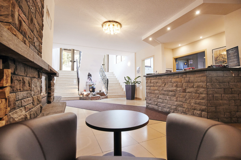 Public Area 3, Hotel Parc Ferme, Ahrweiler