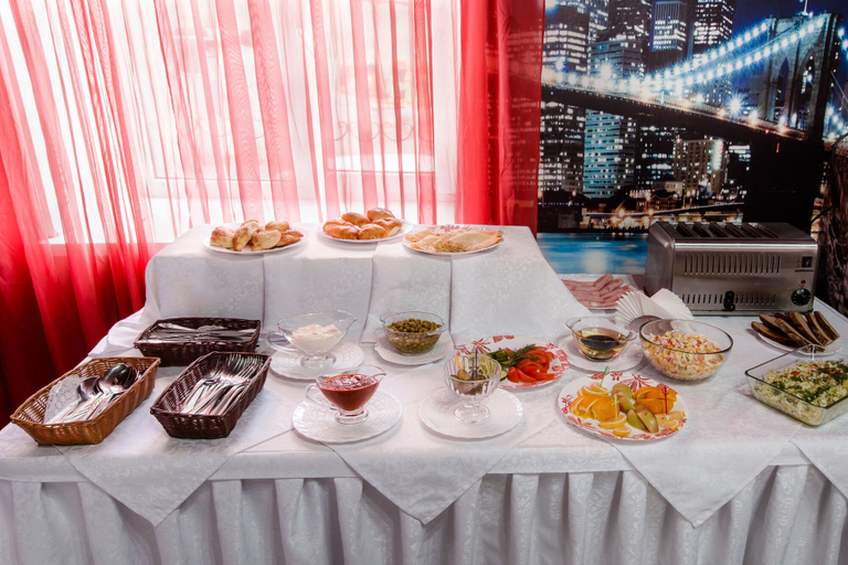 Food & Drinks 5, Ural Hotel, Ekaterinburg gorsovet
