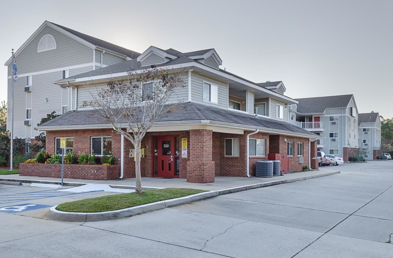 Exterior & Views, Siegel Select Gautier, Jackson