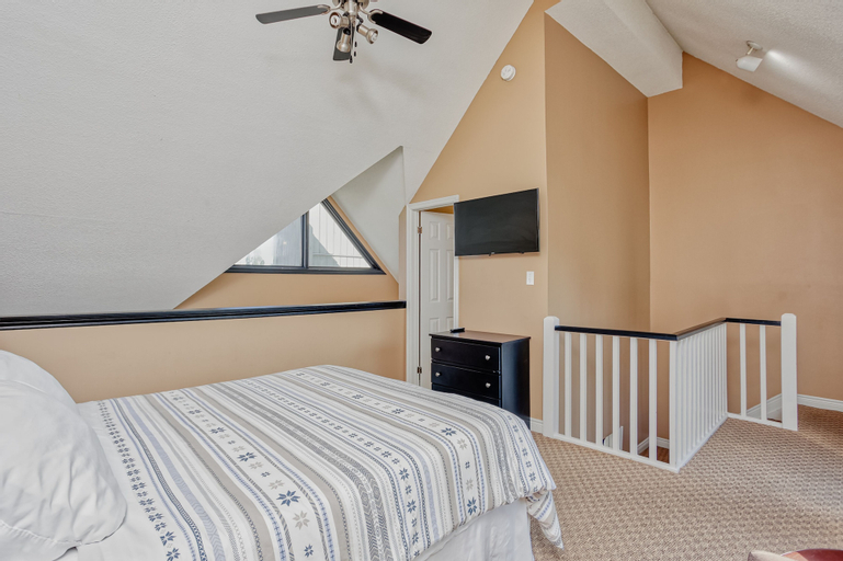 Bedroom 23