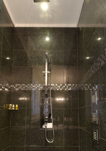 Bathroom 5, Hotel Port Royal, Communauté-Urbaine-de-Québec