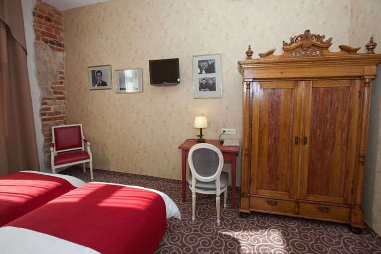 Bedroom 2, Hotel Justus, Riga