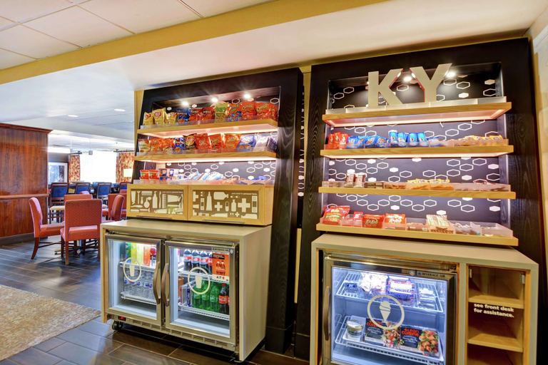 Food & Drinks 5, Hampton Inn Cincinnati Airport South, Boone