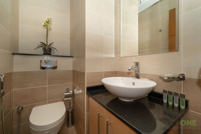 Bathroom 4, KOHH – 3BR in Ocean Heights, Dubai