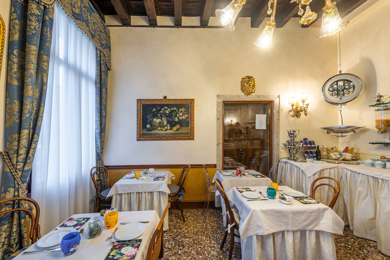 Food & Drinks 5, Palazzo Odoni, Venezia