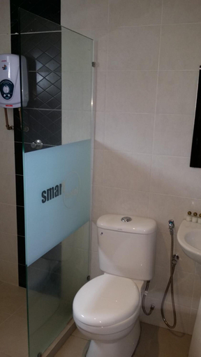 Bathroom 4, Smart Hotel Seremban, Seremban