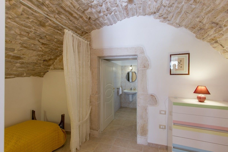 Bedroom 2, L'Antica Marina, Taranto