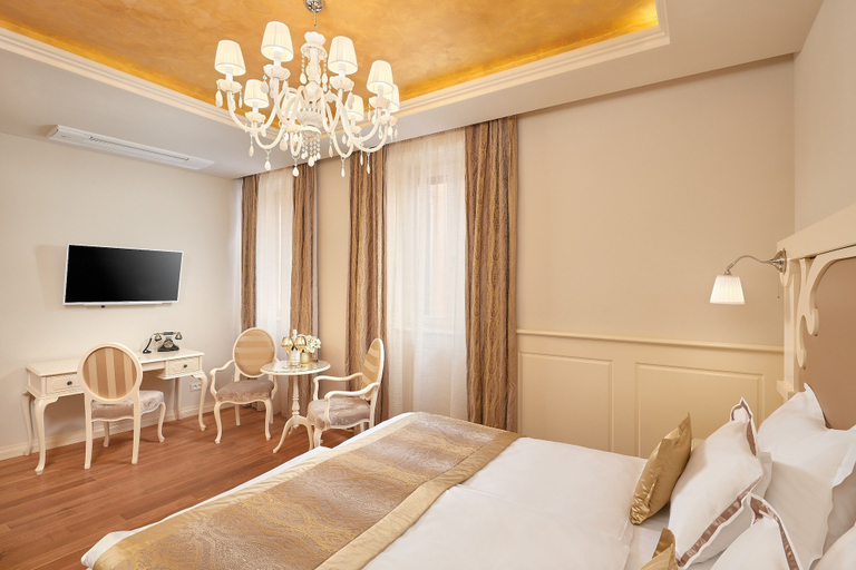 Bedroom 2, Piazza Heritage Hotel, Split