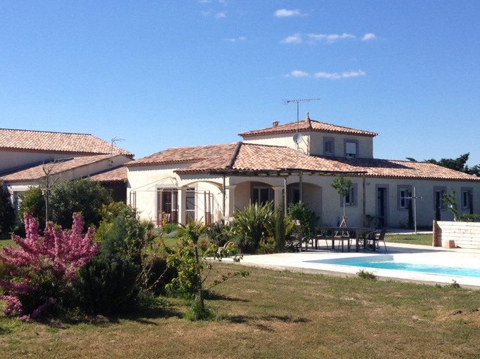 Exterior & Views 2, Suites d'hôtes Prestige Mas de l'étoile, Gard