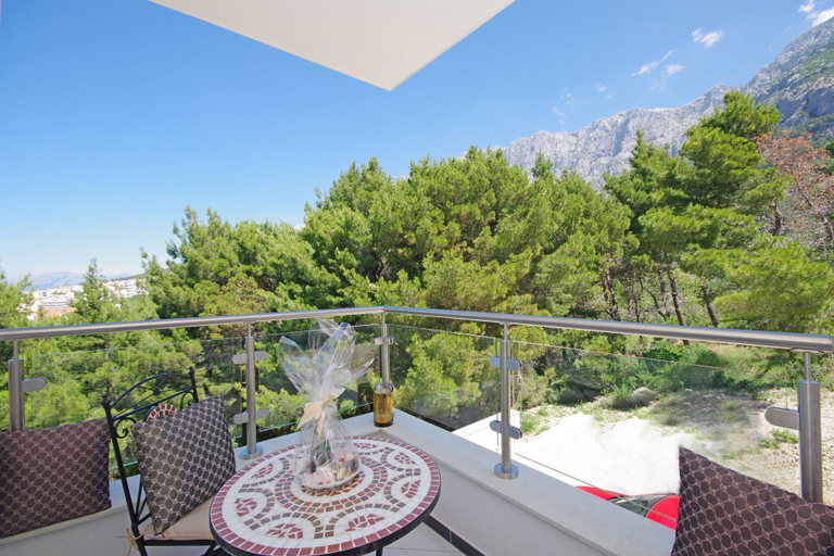 Others 5, Villa Inis, Makarska