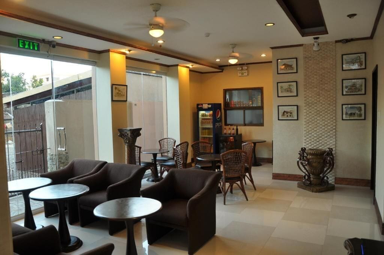 Others 4, Reddoorz near Landers Superstore Cebu City, Cebu City