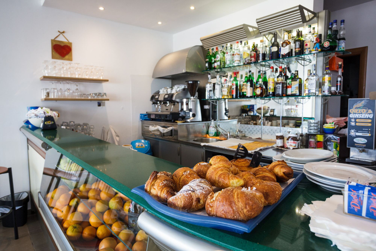 Food & Drinks 4, Residence Roxy, Rimini