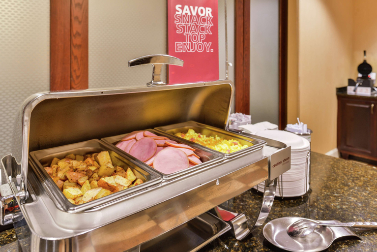 Food & Drinks 5, Hampton Inn Jackson, Clarke