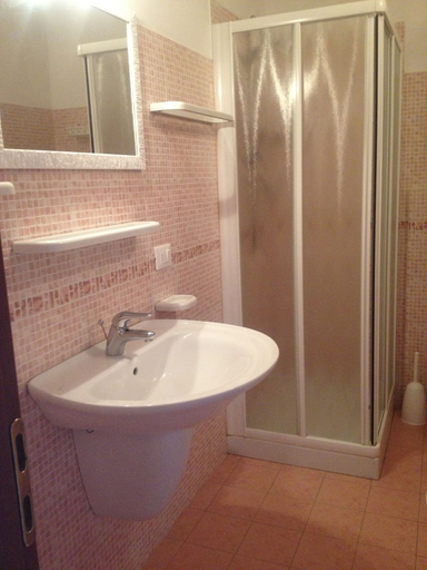 Bathroom 4, Hotel Campo Di Carlo, Livorno