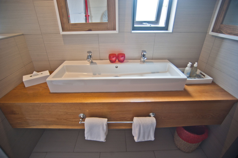 Bathroom 3, The Delight Swakopmund, Swakopmund