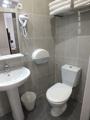Bathroom 4, Hotel Paganini, Alpes-Maritimes