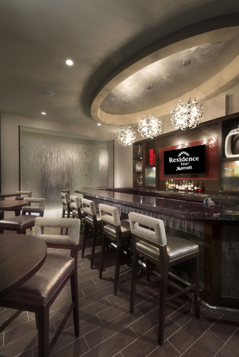 Food & Drinks 5, Residence Inn Boston Needham, Norfolk