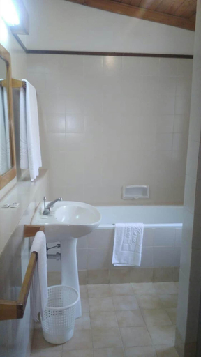 Bathroom 4, Naro Moru River Lodge, Laikipia East