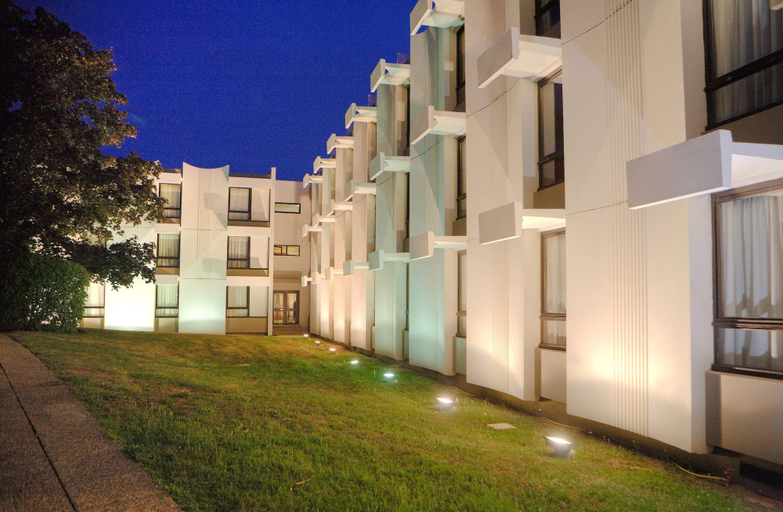 Exterior & Views 2, Best Western Saint-Etienne Porte du Forez, Loire